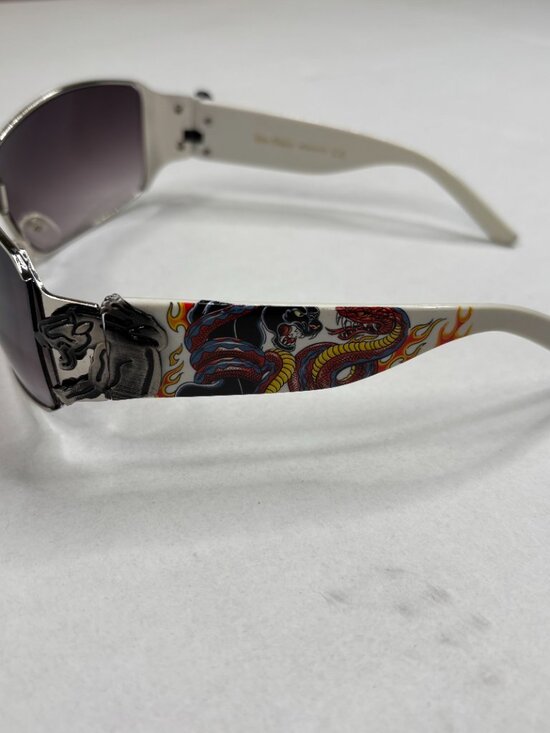 Ed Hardy Style Vtg Sunglasses Panther & Snake Tattoo Graphics White Silver Y2K main image 5